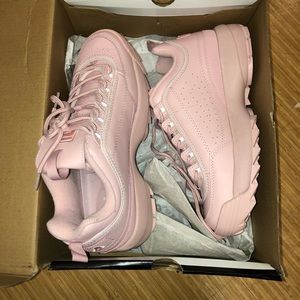 pink FILA Disruptor II w/box (worn once) size 9